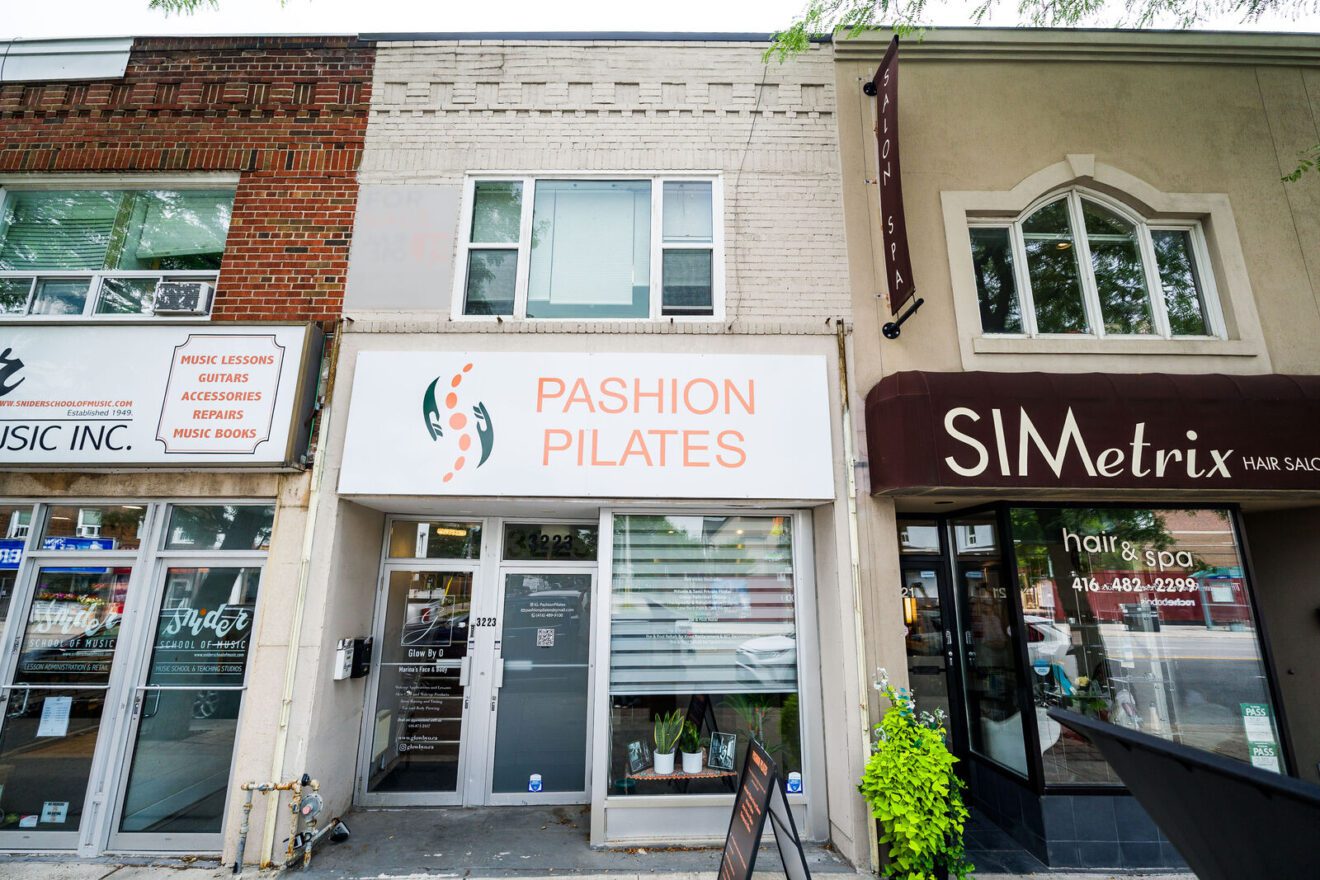 Storefront exterior of 3223 Yonge St in Lawrence Park North, Toronto, with the second-floor space above
