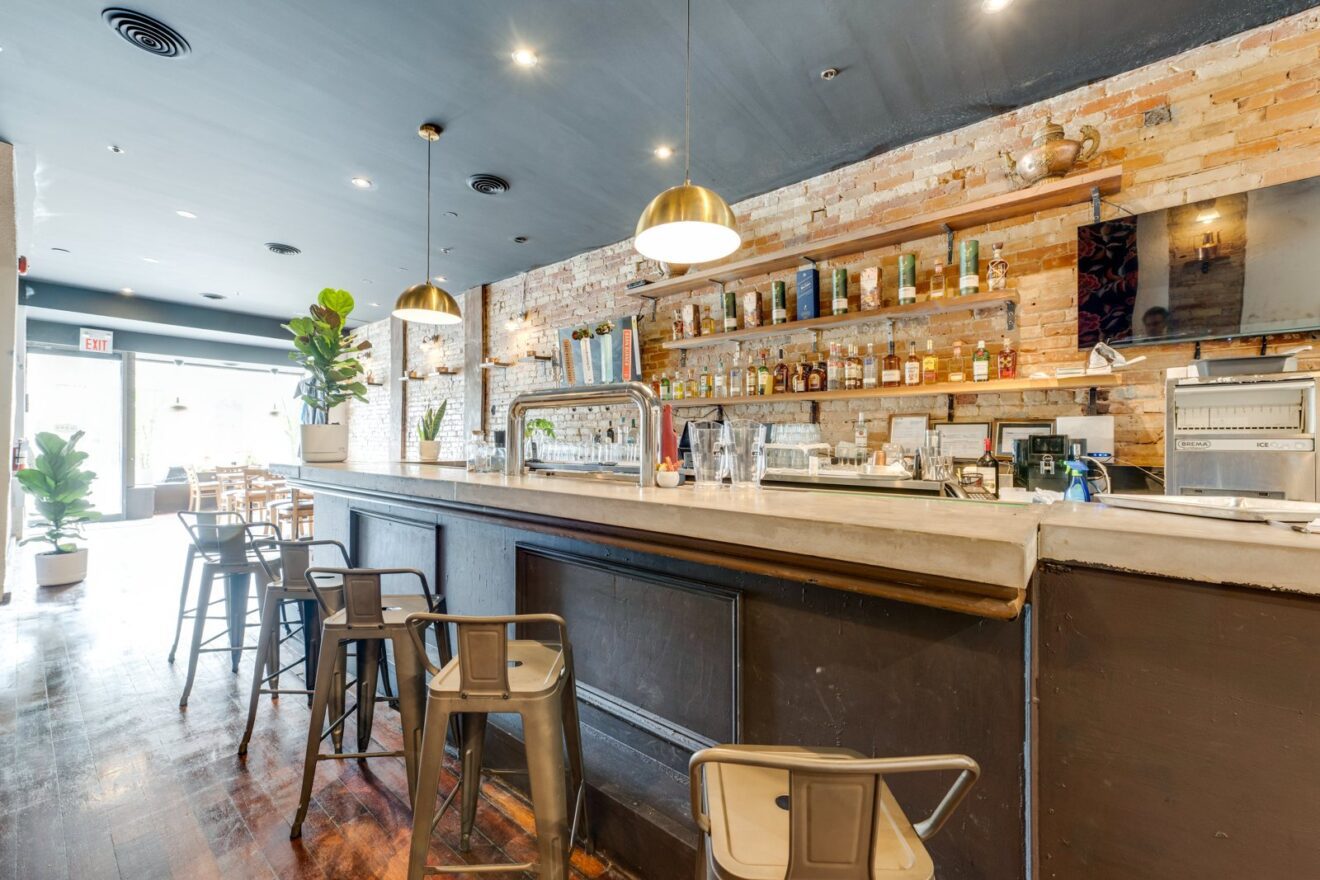 Bar and rear dining area, 1378 Queen Street West